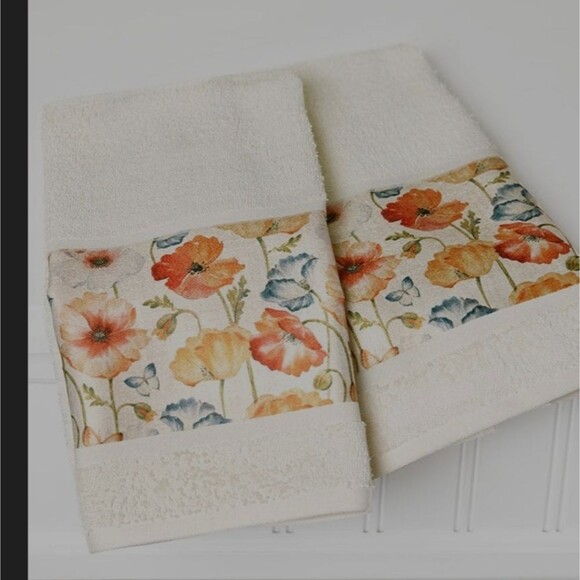 Watercolor Floral Bathroom Set Shower Curtain, Bath Mat, and 2 Sets Hand Towels - Picture 5 of 6